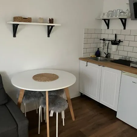 Przytulny Apartament Blisko Plazy Niechorze Esterno foto